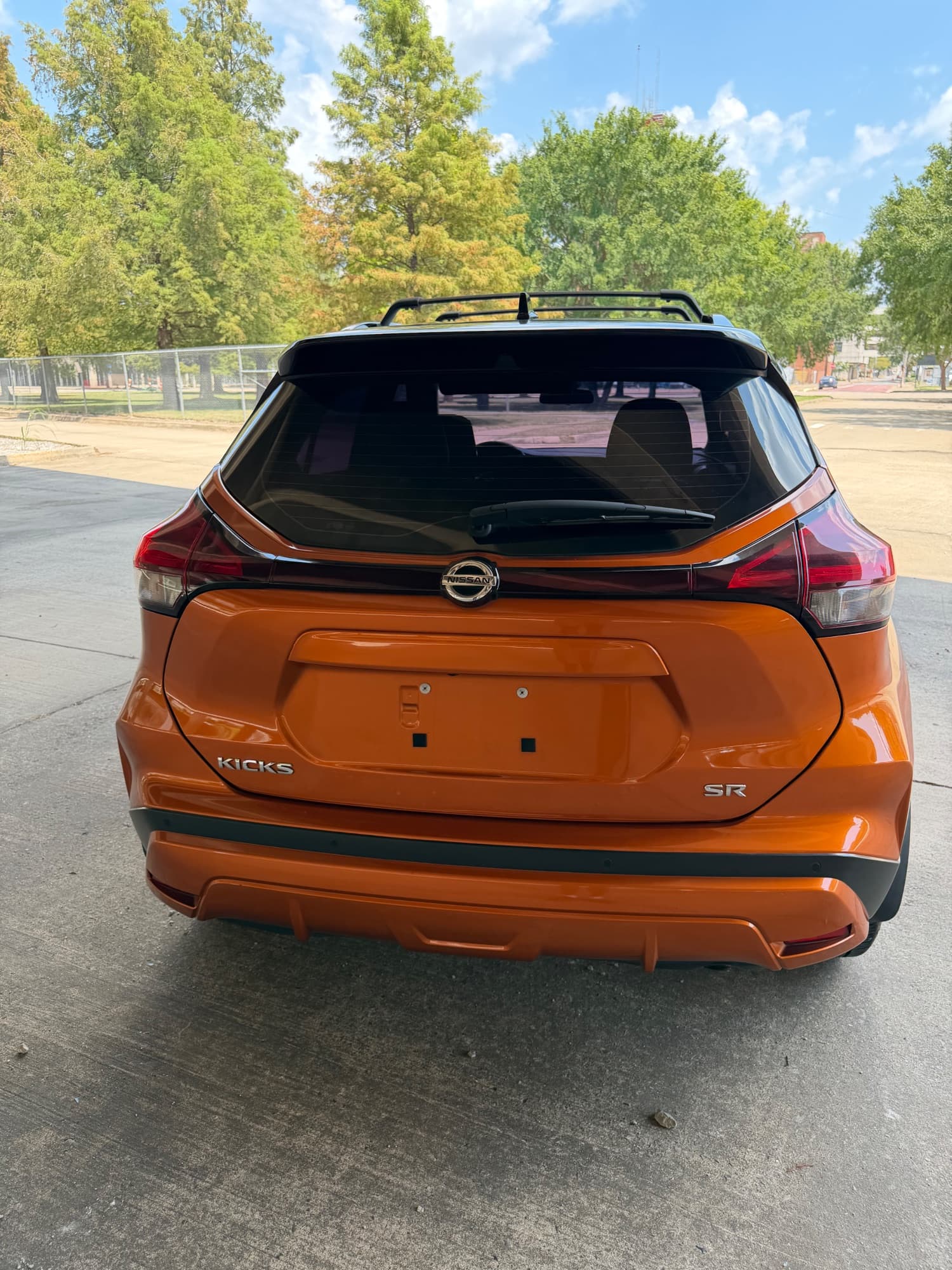 2021 NISSAN Kicks SR — photo 6