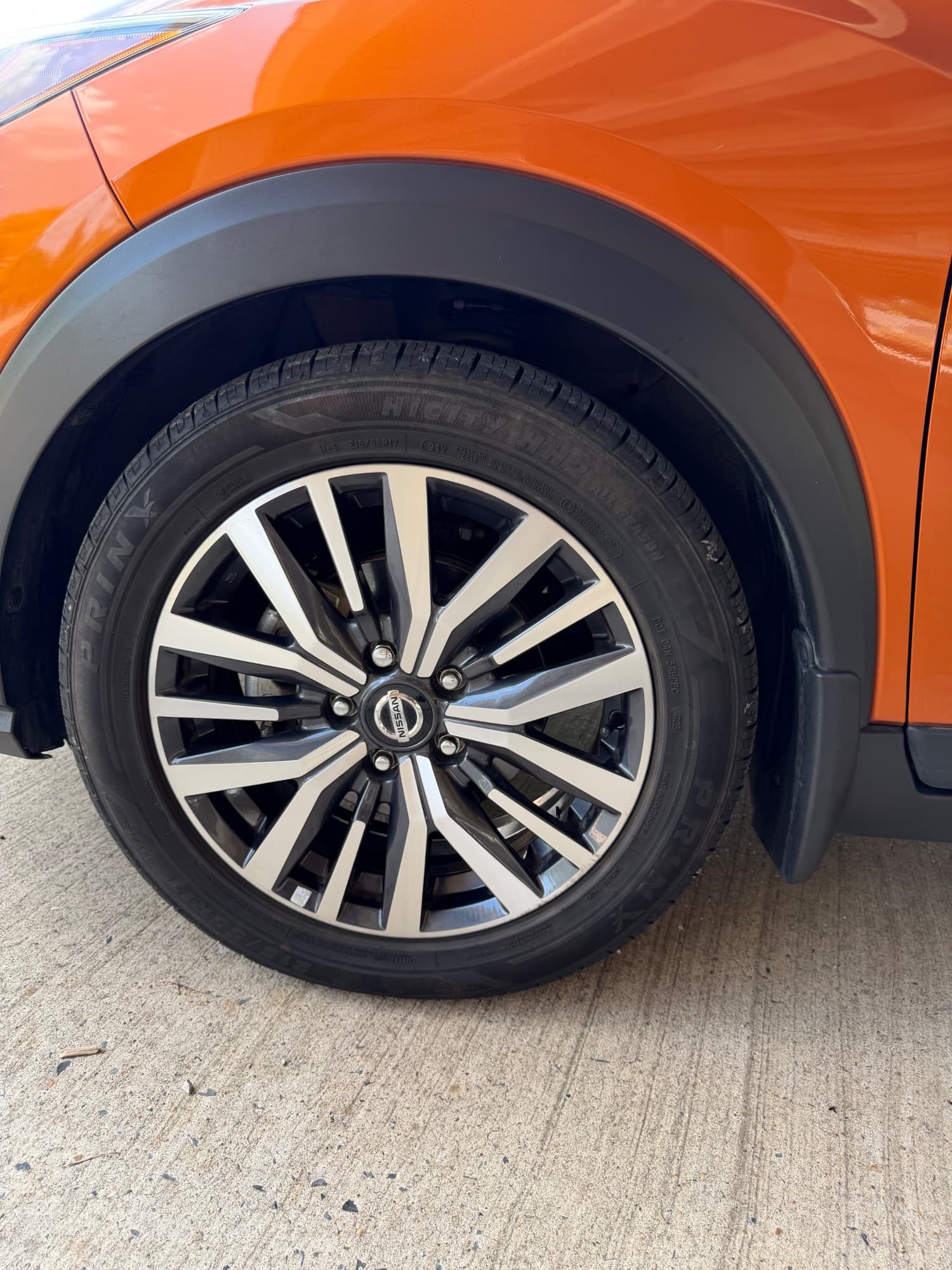 2021 NISSAN Kicks SR — photo 20